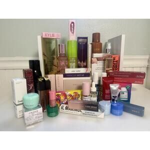 Reseller Bundle: High End Makeup & Skin Care